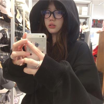 蝶舞莺歌
